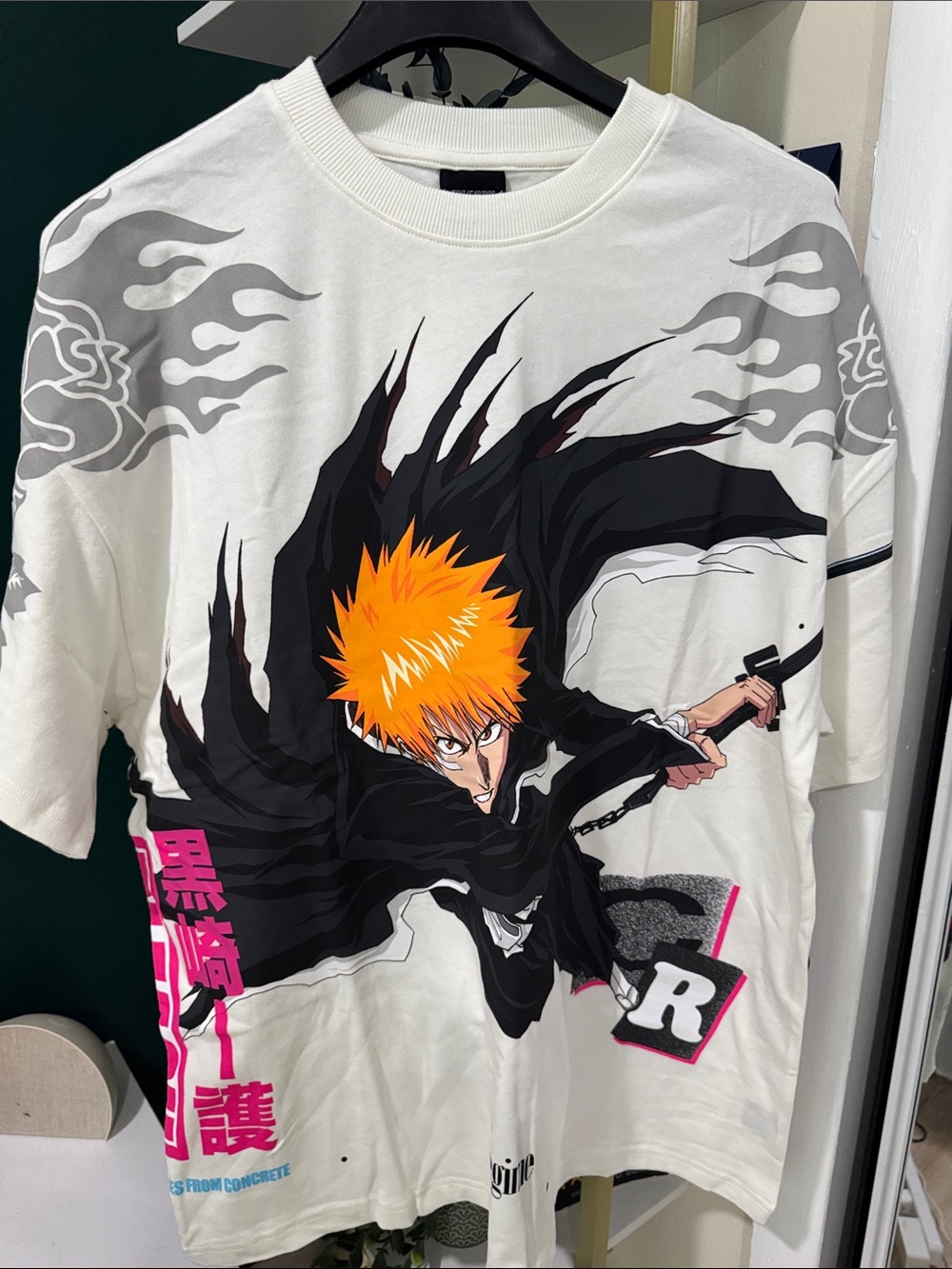 Civil Regime x Bleach Ichigo Kurosaki Roses From Concrete Cream Men’s Tee